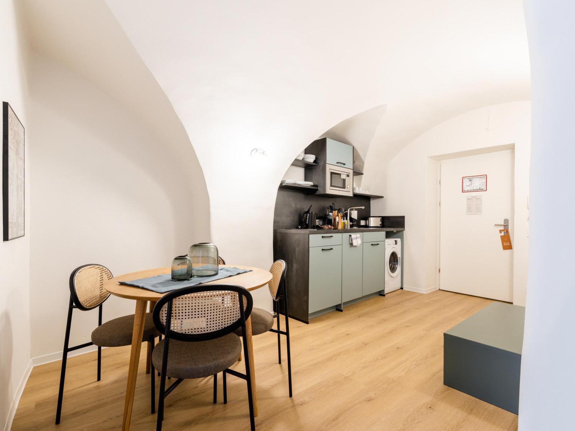 Limehome Klagenfurt Goessgasse Klagenfurt am Woerthersee Bilik gambar